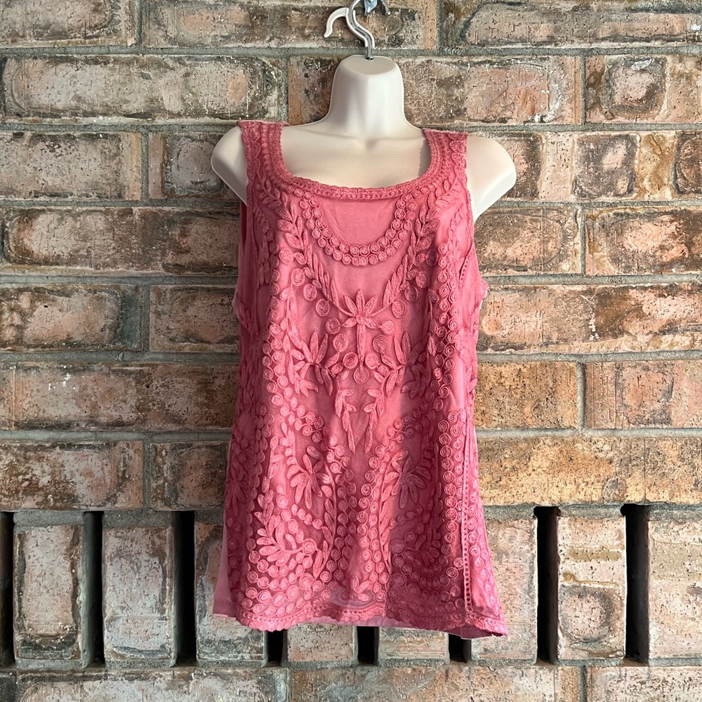 Unity World Wear Rose Tank